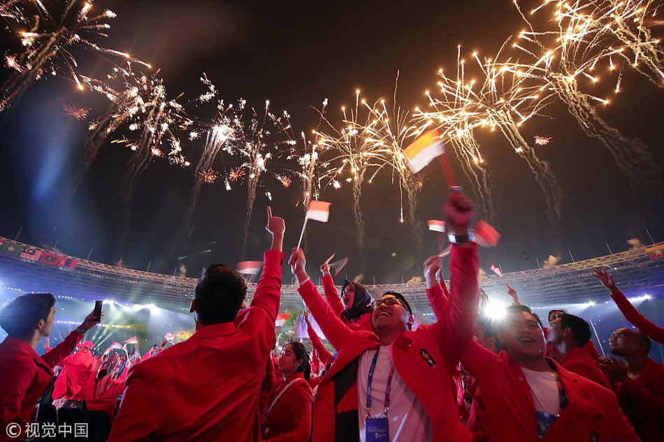 雅加达亚运会开幕式盛大举行