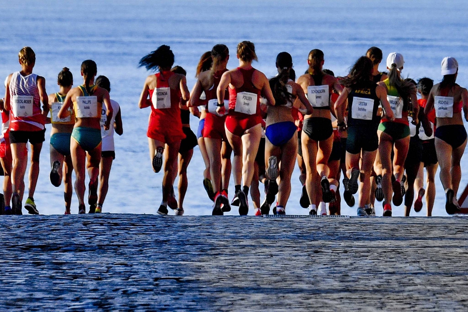 大运动半马中国女队获团体银牌