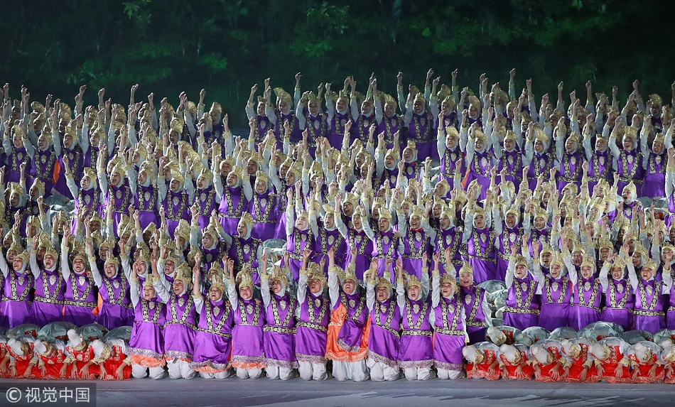 雅加达亚运会开幕式盛大举行