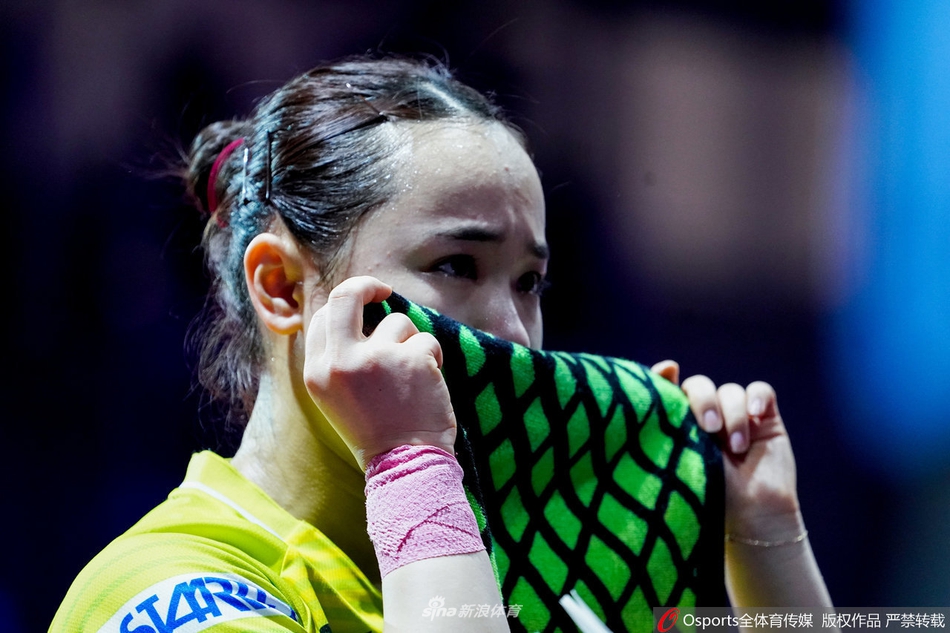 世乒赛女单1/16决赛:孙颖莎4-1伊藤美诚