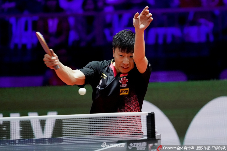 世乒赛男单1/16决赛:马龙4-1萨姆索诺夫
