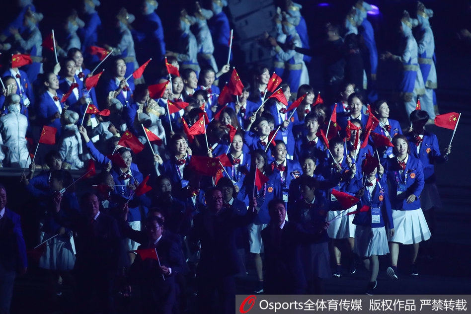 亚运会开幕式中国代表团入场