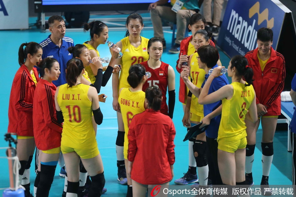 亚运会中国女排3-0菲律宾进四强