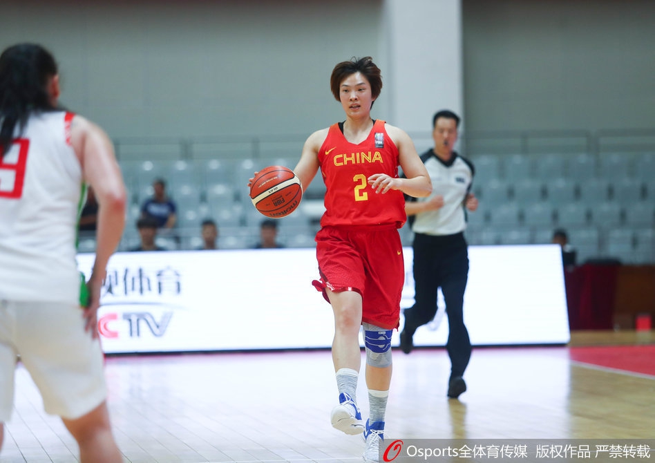 四国赛拿女篮84-66白俄罗斯