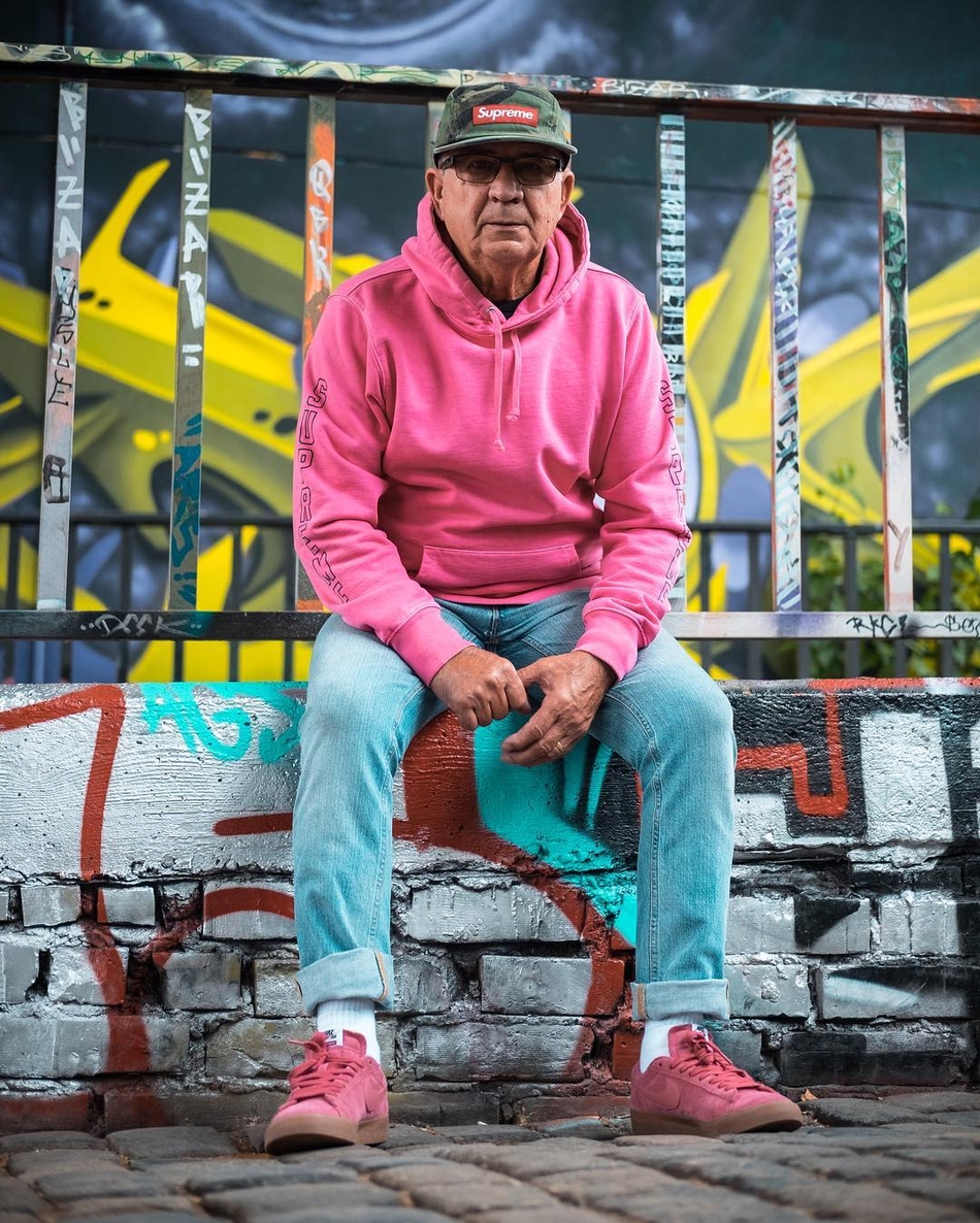 72岁的潮男!这爷爷太让人羡慕