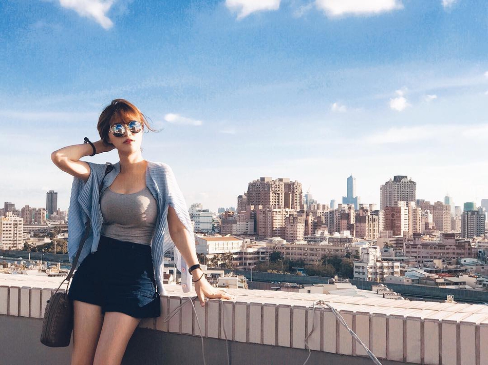 这位空姐球迷让男生女生都羡慕