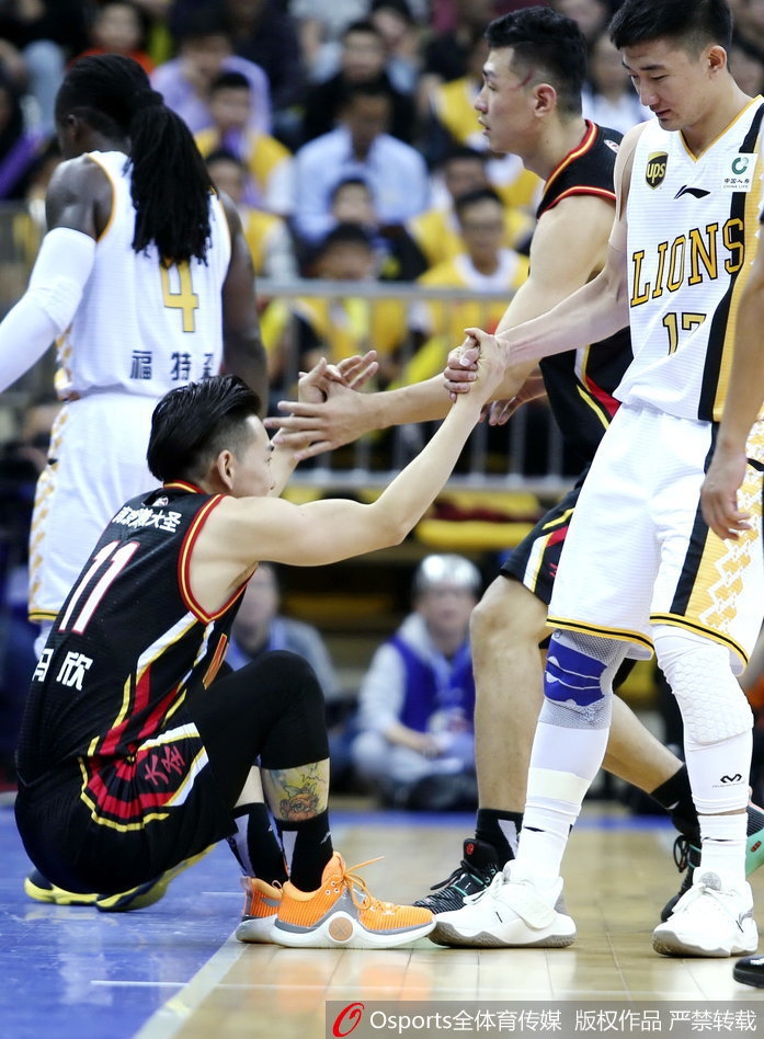 CBA第3轮:广厦116-95同曦