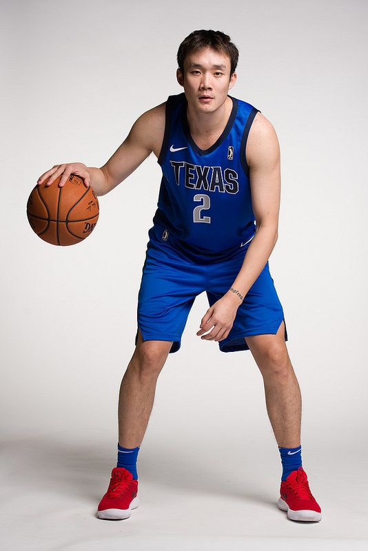 丁彦雨航发展联盟定妆照穿2号