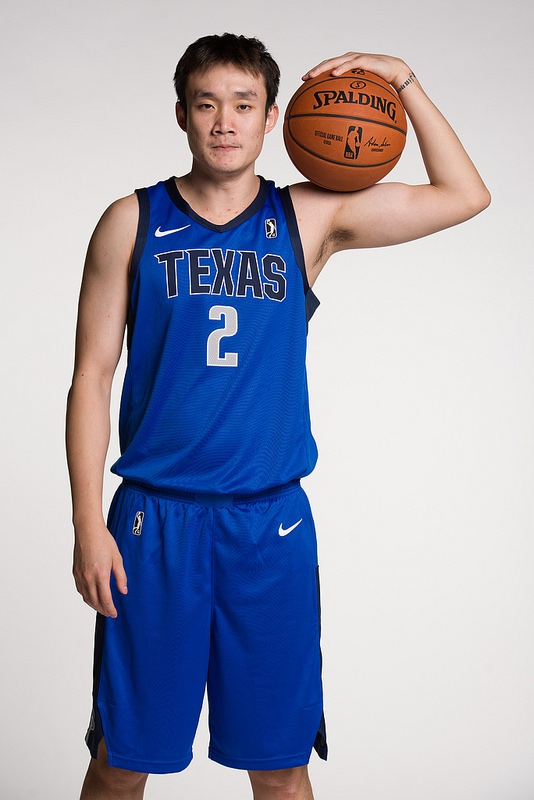 丁彦雨航发展联盟定妆照穿2号