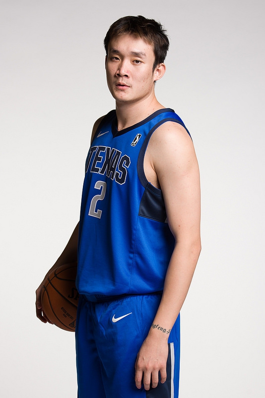 丁彦雨航发展联盟定妆照穿2号