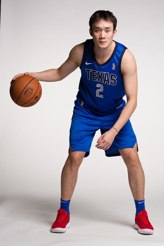 丁彦雨航发展联盟定妆照穿2号