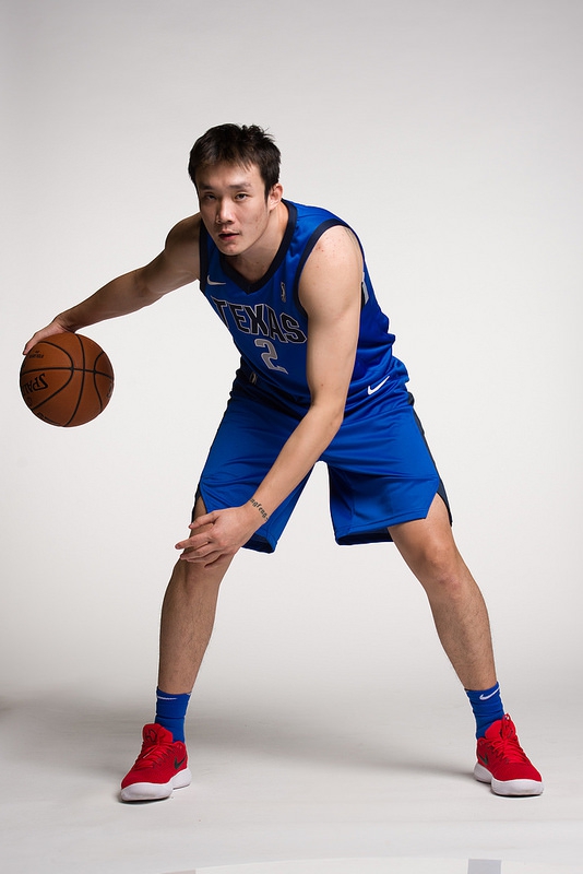 丁彦雨航发展联盟定妆照穿2号