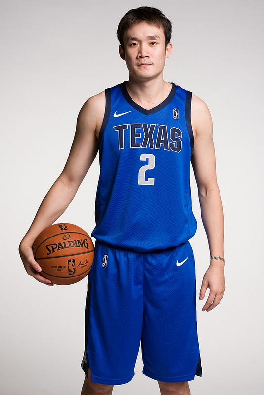 丁彦雨航发展联盟定妆照穿2号