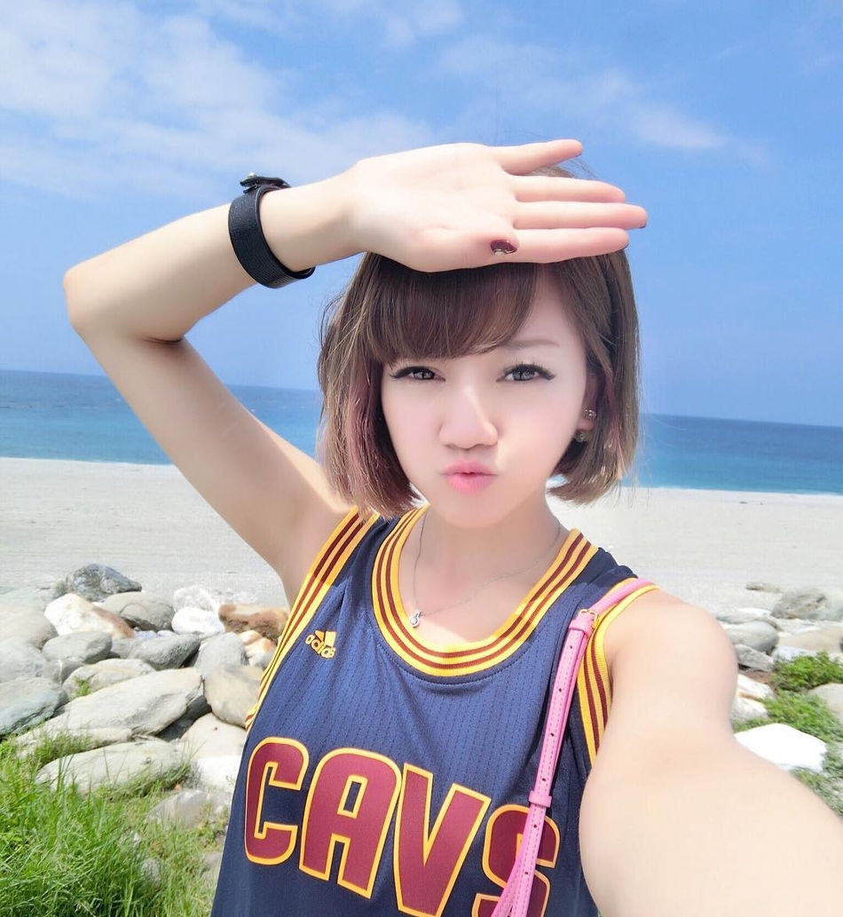 台湾g杯女神教师爱运动爱健身