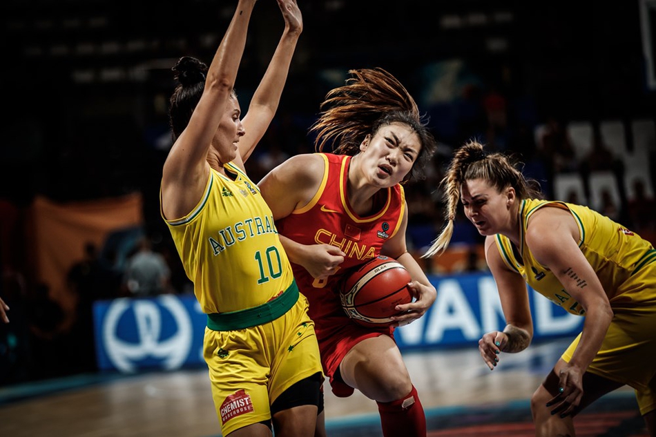 女篮世界杯中国队42-83澳大利亚