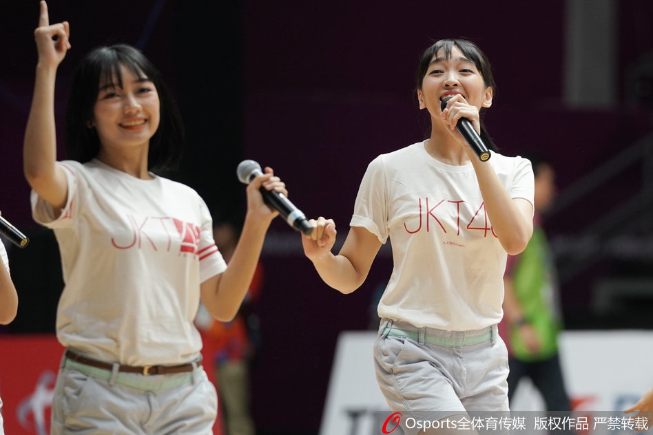 印尼女团JKT48助阵亚运会篮球