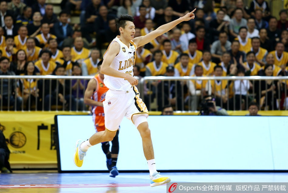 CBA第2轮:广厦108-92上海