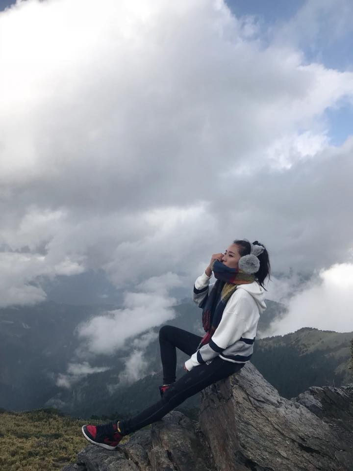 她身材火辣篮球竟也打这么好