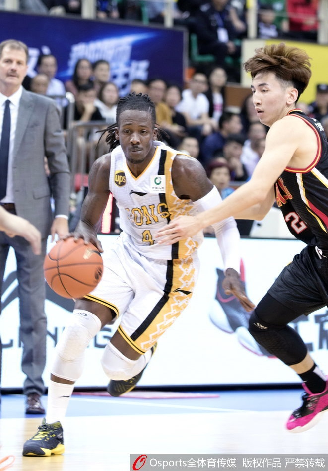 CBA第3轮:广厦116-95同曦