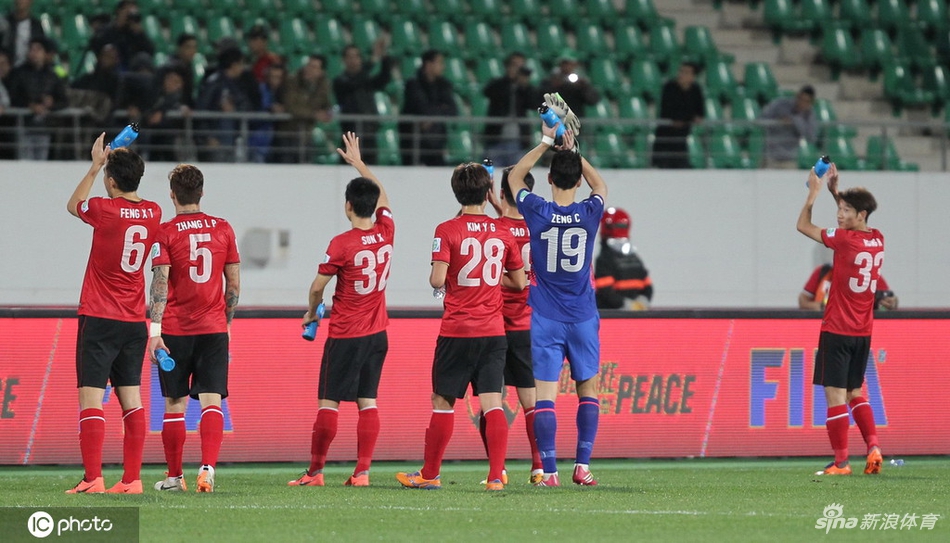 恒大0-3不敌拜仁