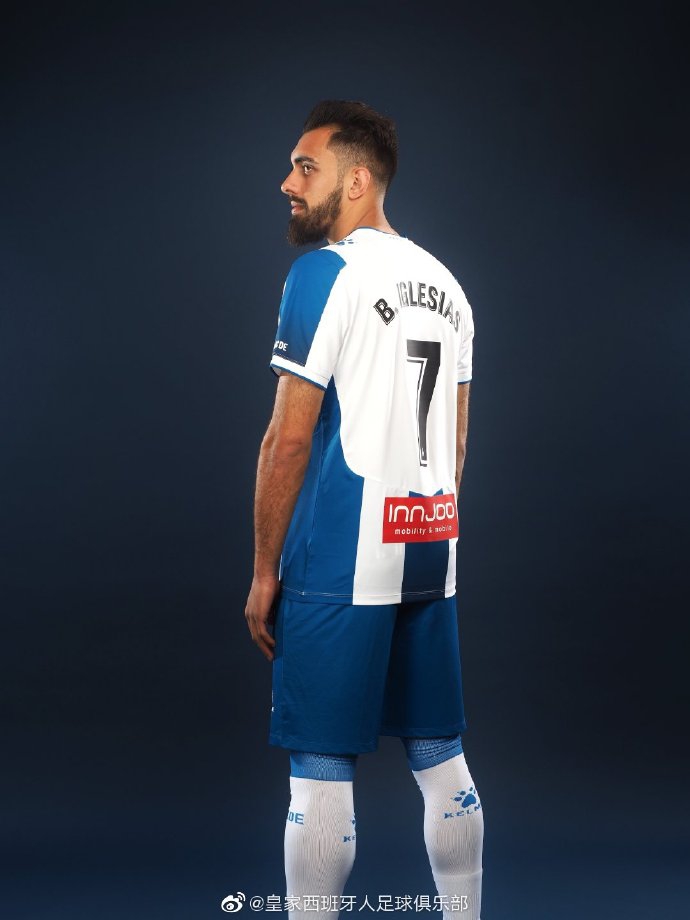 西人发布新赛季球衣显示武磊地位