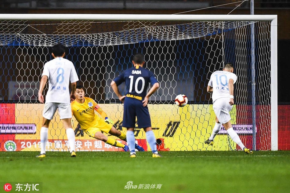 卡拉斯科点球中路