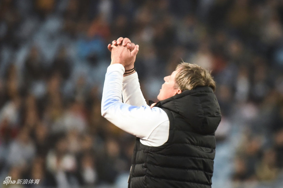 美丽足球之殇!不疯狂不成活的斯托