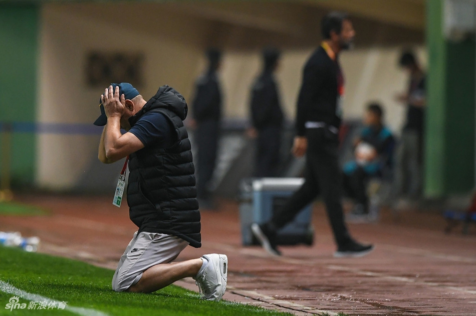 美丽足球之殇!不疯狂不成活的斯托