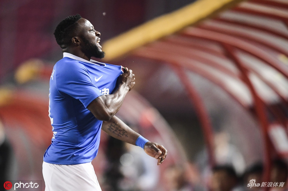 4-奥汉德扎不讲理爆射