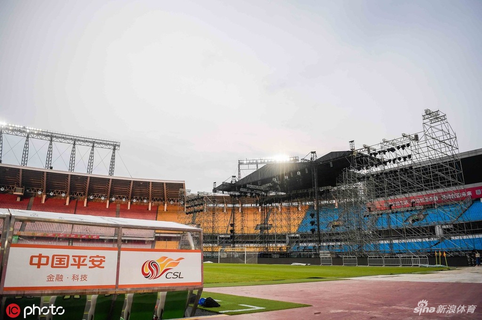 与谭咏麟演唱会冲突 工体关闭一侧看台