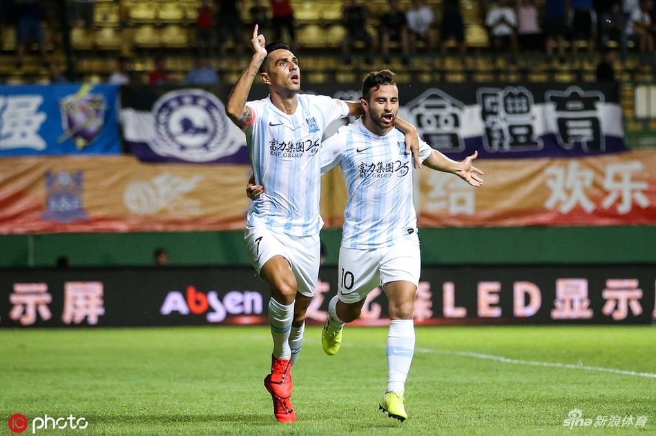 2-扎哈维以一敌众