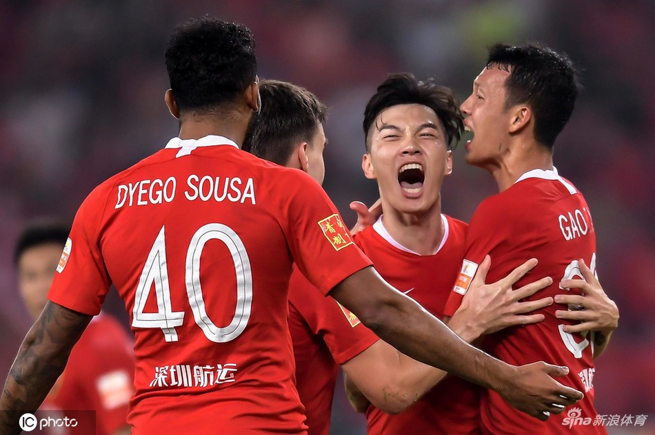 王成快梅开二度