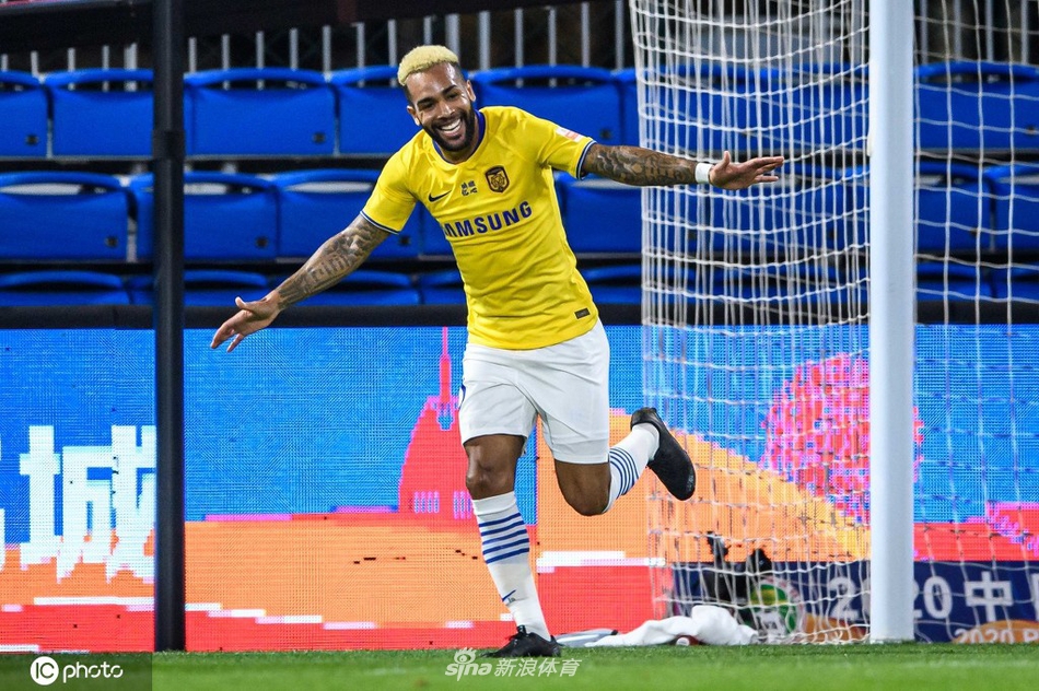 特谢拉垫射破门