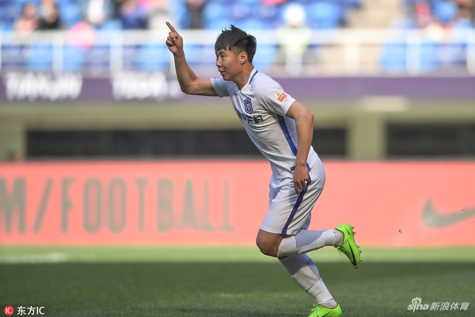 惠家康头球反超