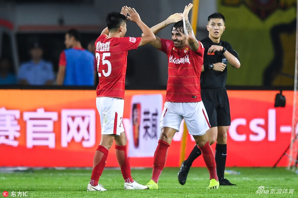 邹正祝贺高拉特