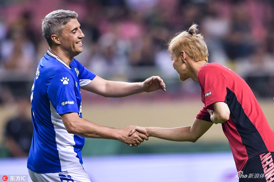 鹿晗和克雷斯波