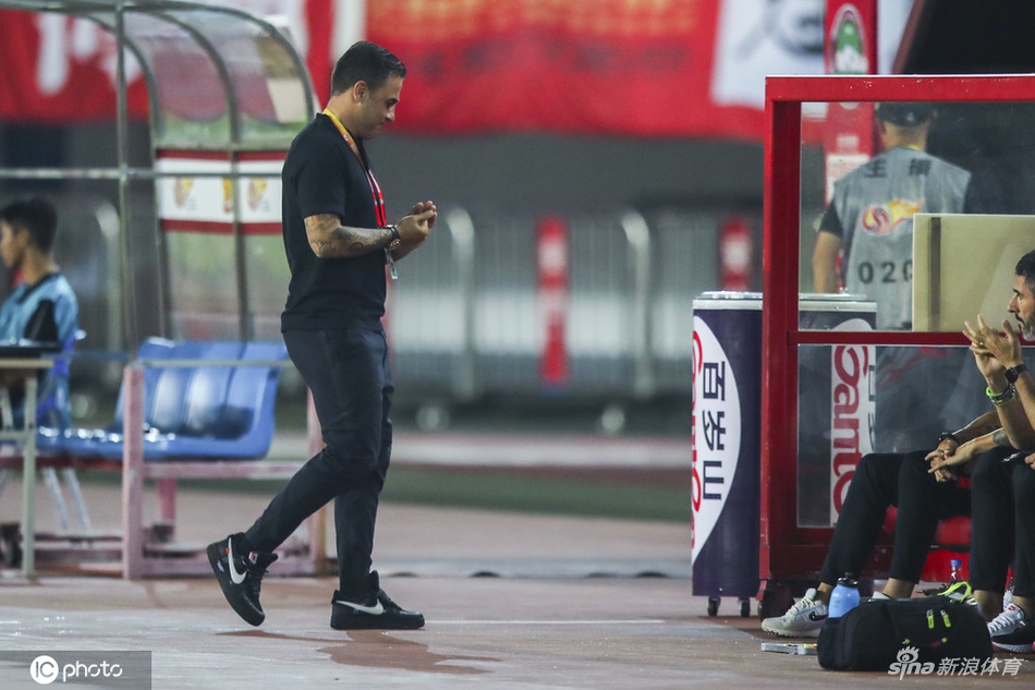 最后一战？卡纳瓦罗将赴恒大学习班