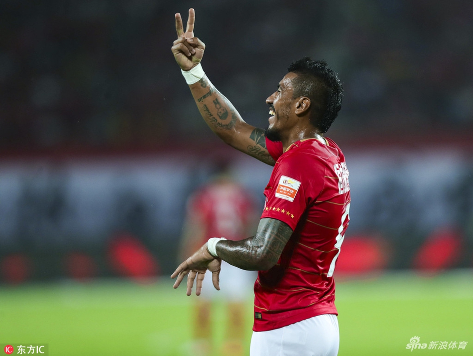 保利尼奥梅开二度