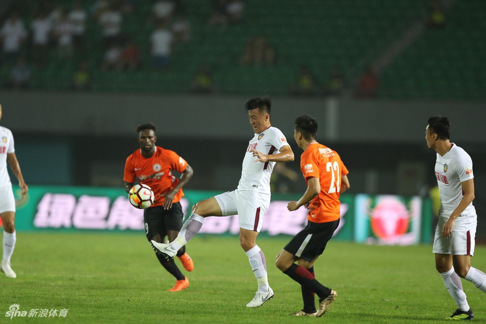 储今朝临危受命