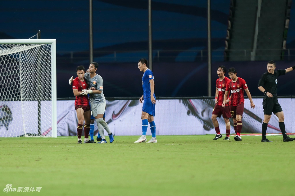 潘喜明非常激动