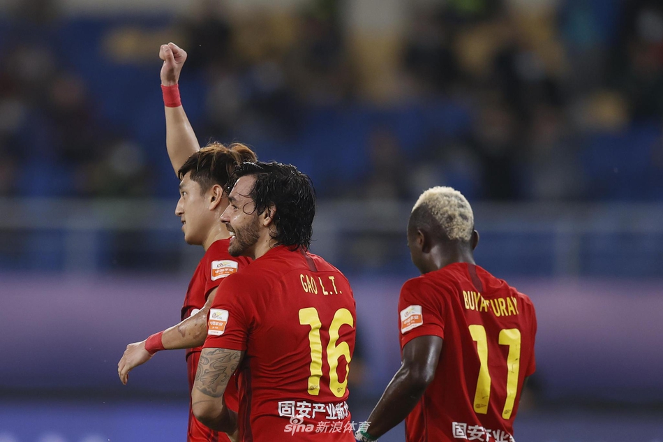 丁海峰点球破门