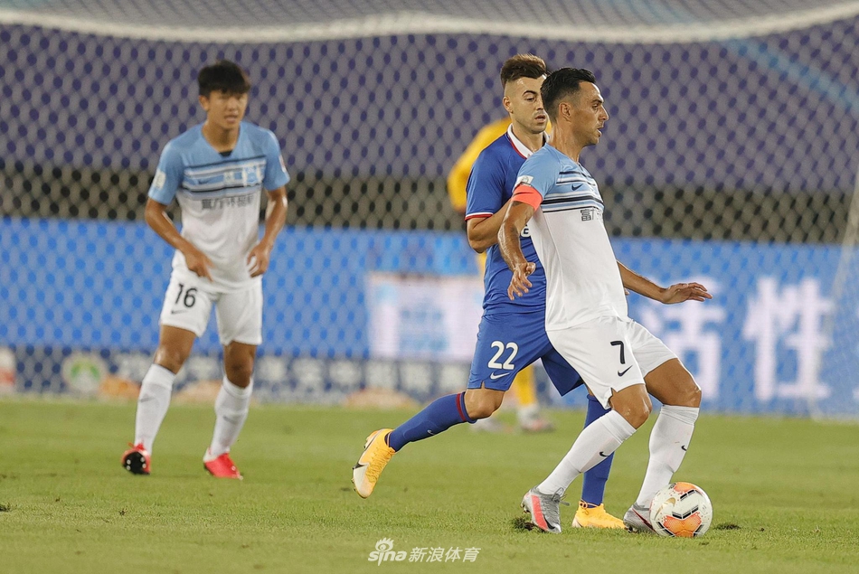 沙拉维跟防扎哈维