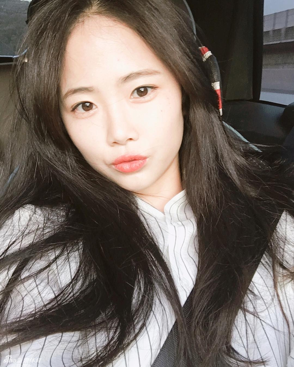 亚洲第一美女球星！韩国小天后李玟娥充满胶原蛋白的脸蛋