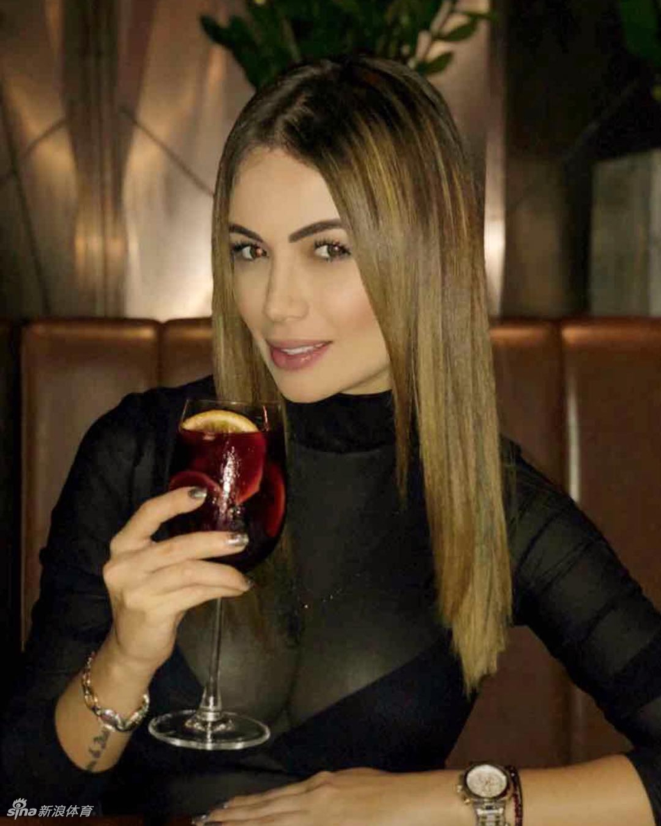 中超第一女神该换人了！瓜林女友满足一切幻想