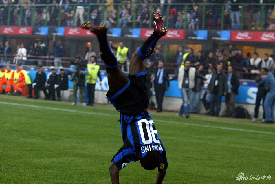 马丁斯在国米的空翻