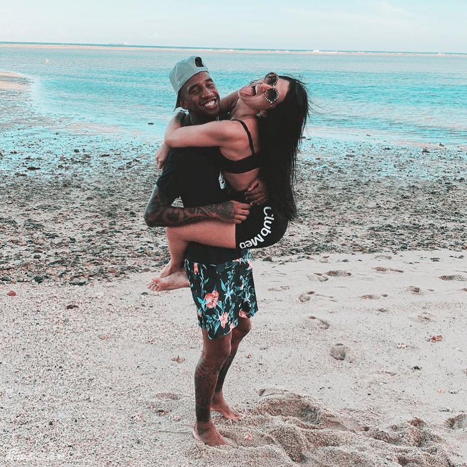 瓦尔加比不上的火辣!塔利斯卡被她迷得神魂颠倒