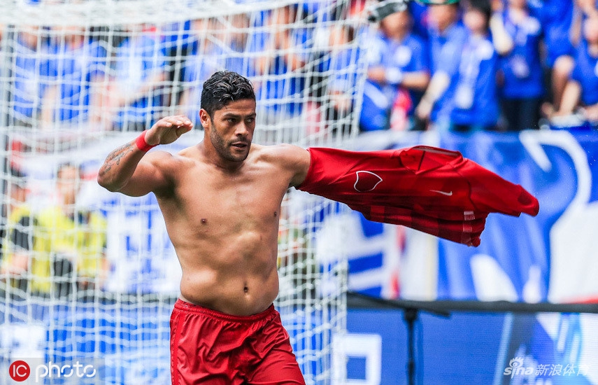 胡尔克成为德比新英雄