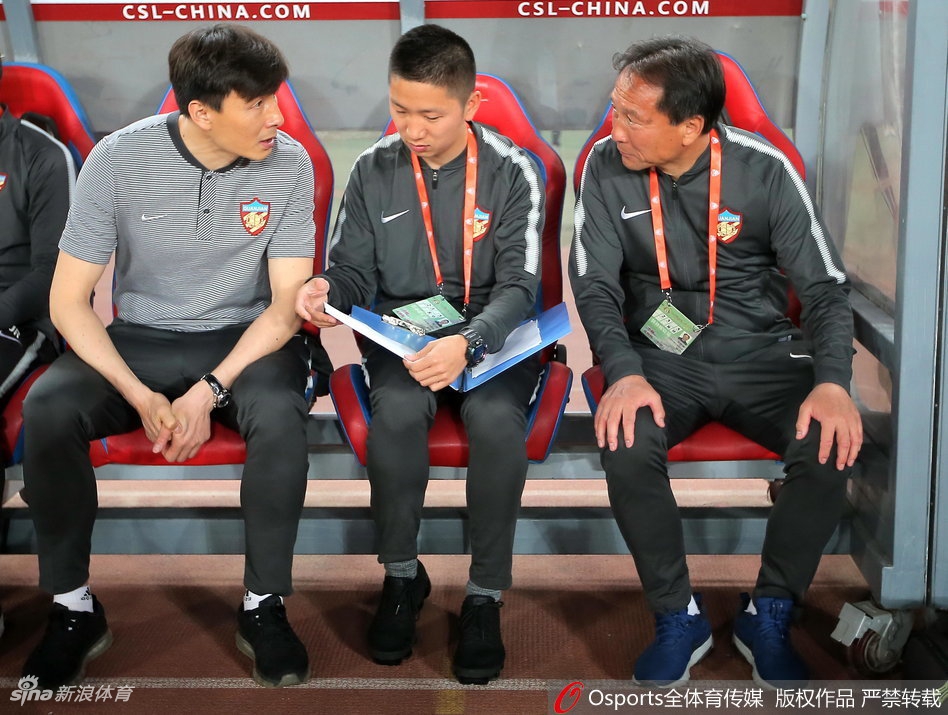 李玮锋重返一线队