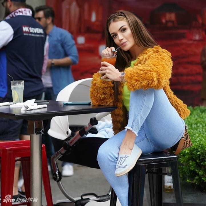 中超第一女神该换人了！瓜林女友满足一切幻想