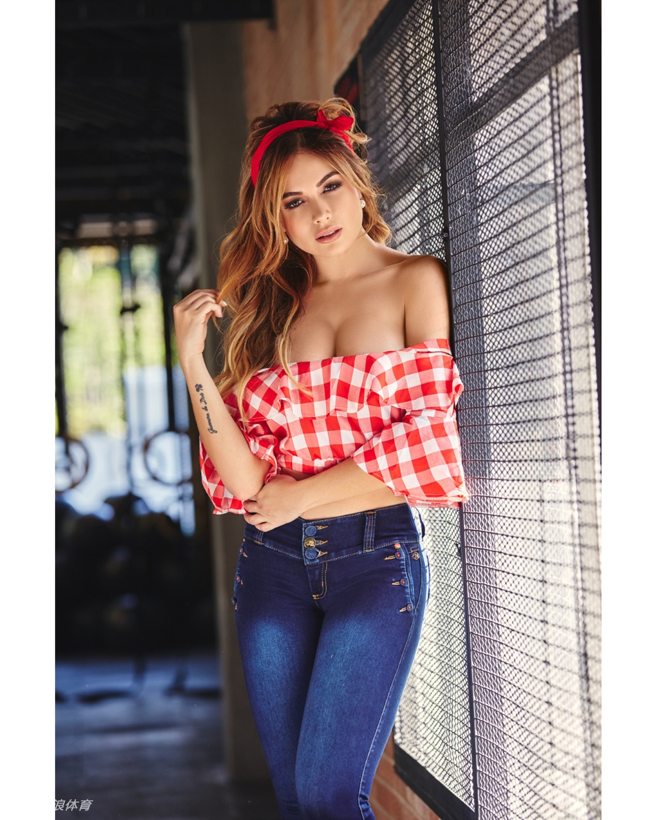 中超第一女神该换人了！瓜林女友满足一切幻想